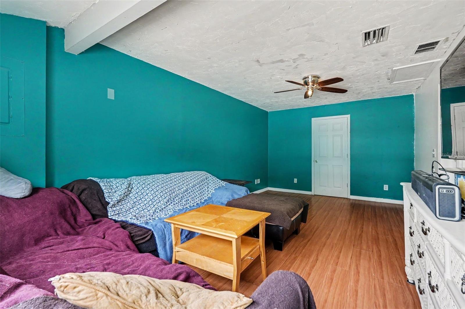 LYNNHAVEN - Residential