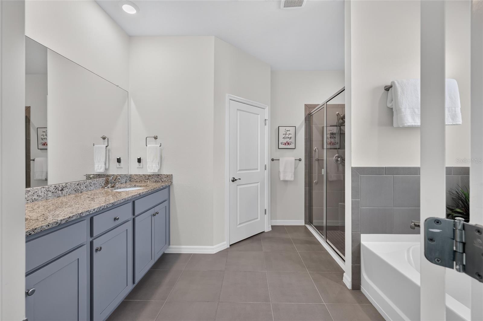 JB RANCH - Residential