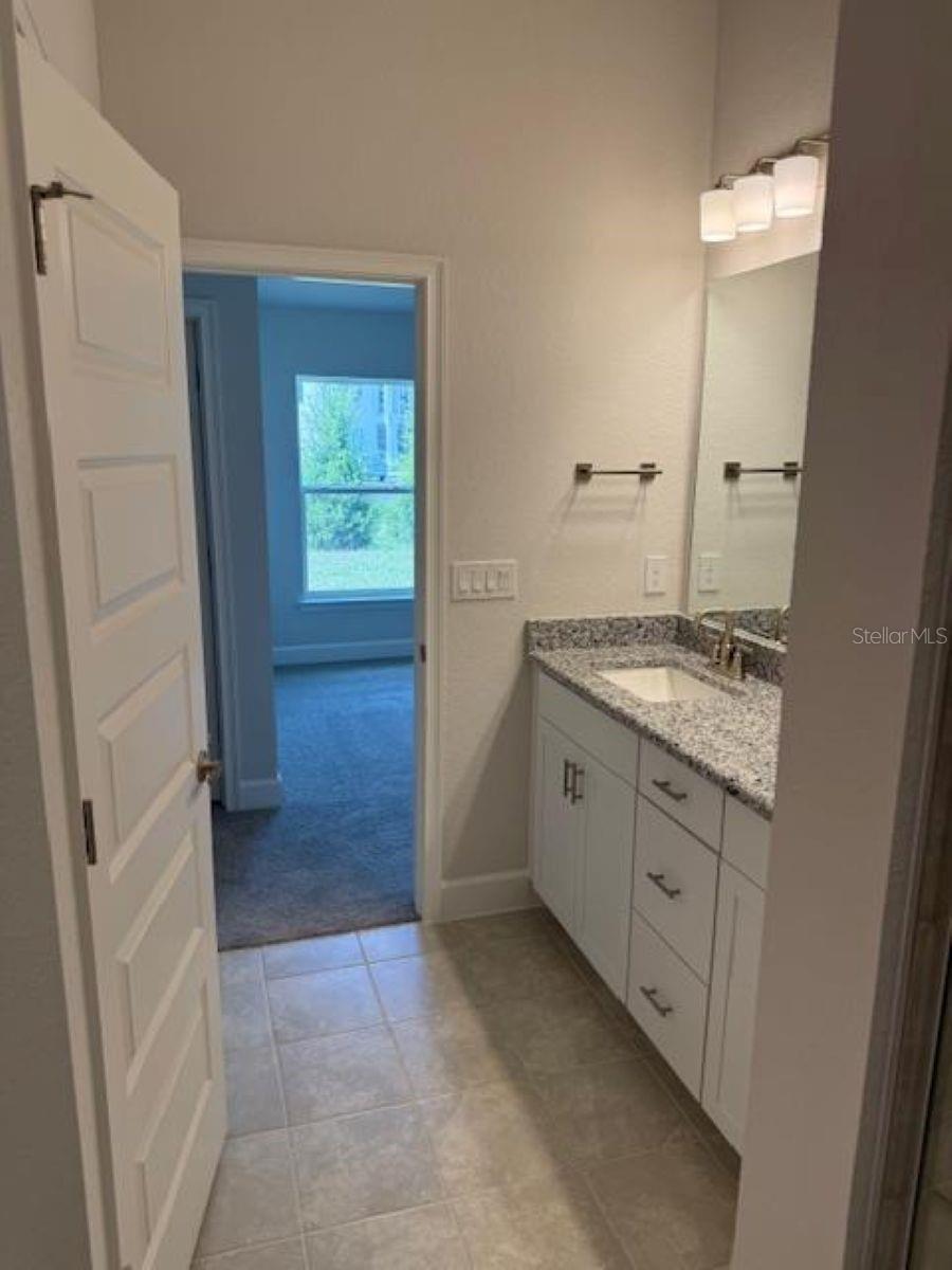 WEST OAK - Residential