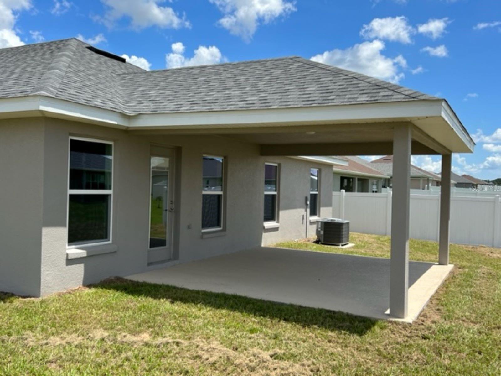 WEST OAK - Residential