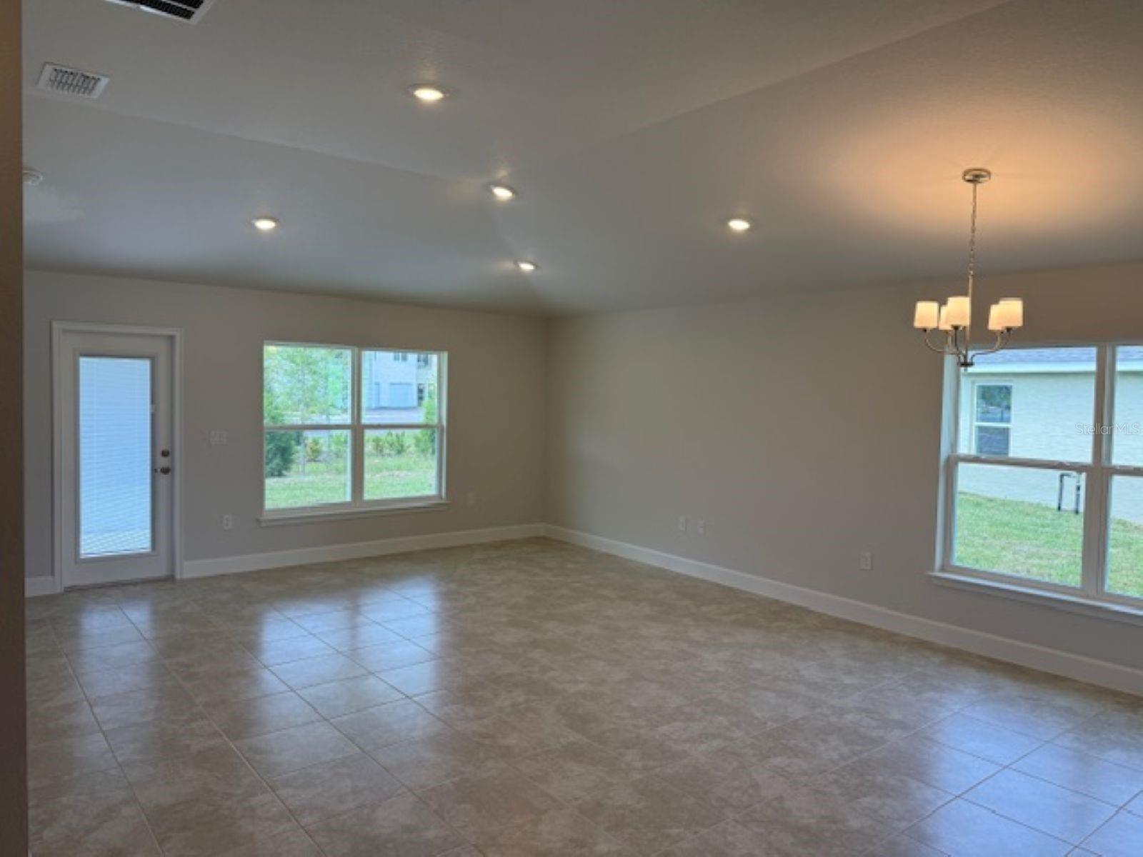 WEST OAK - Residential