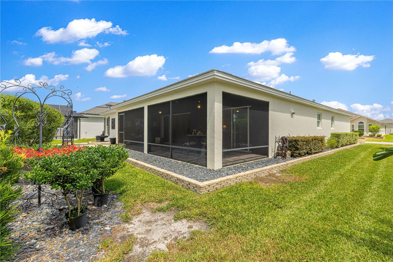 VILLAGES/SOUTHERN OAKS UN #47 - Residential