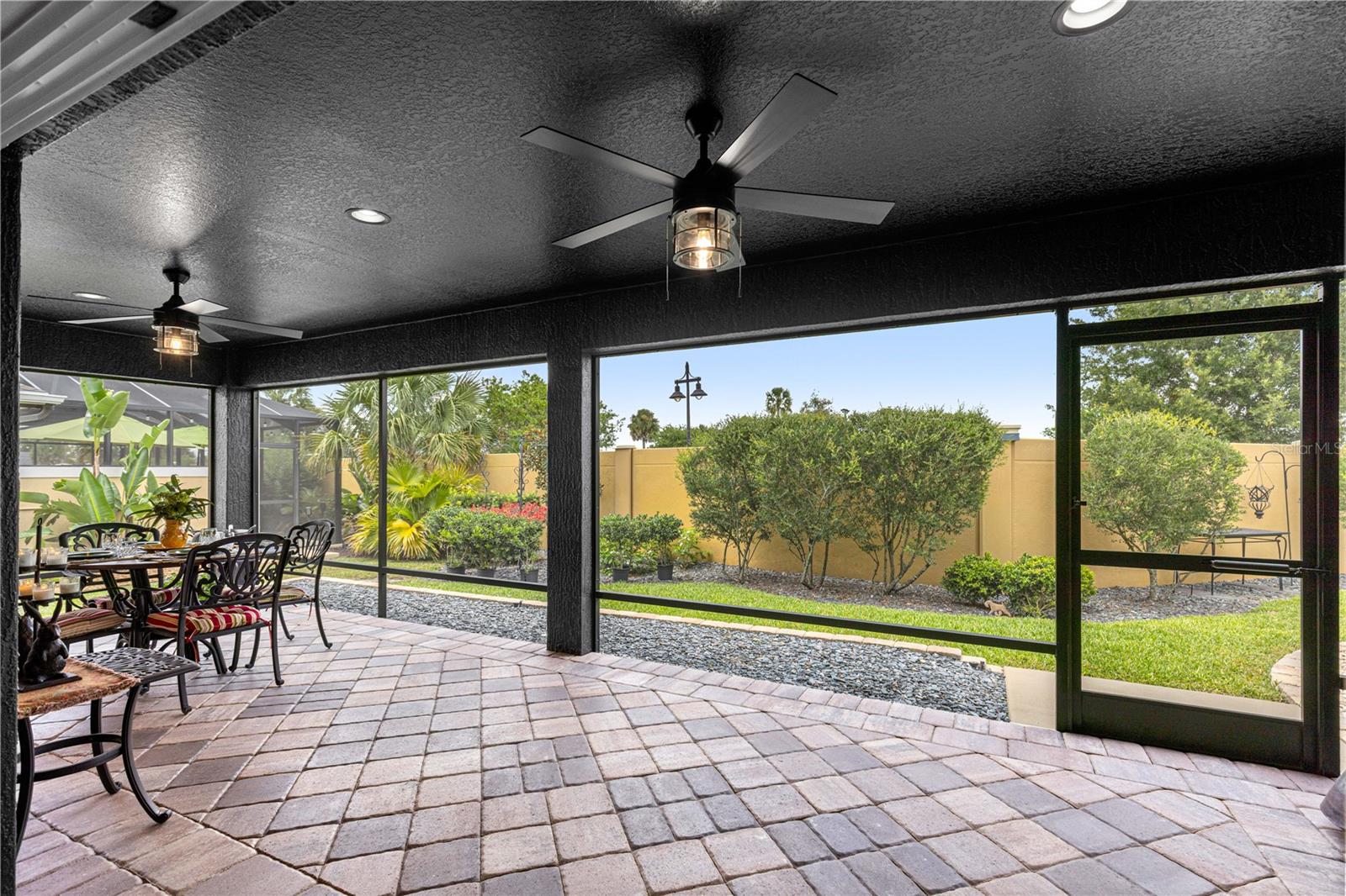 VILLAGES/SOUTHERN OAKS UN #47 - Residential