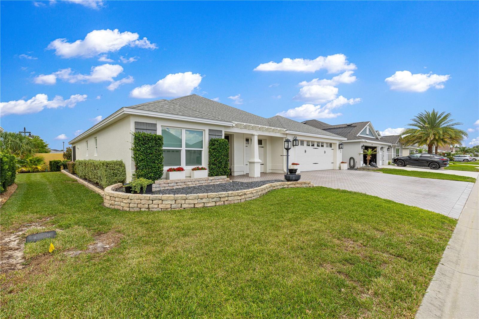 VILLAGES/SOUTHERN OAKS UN #47 - Residential