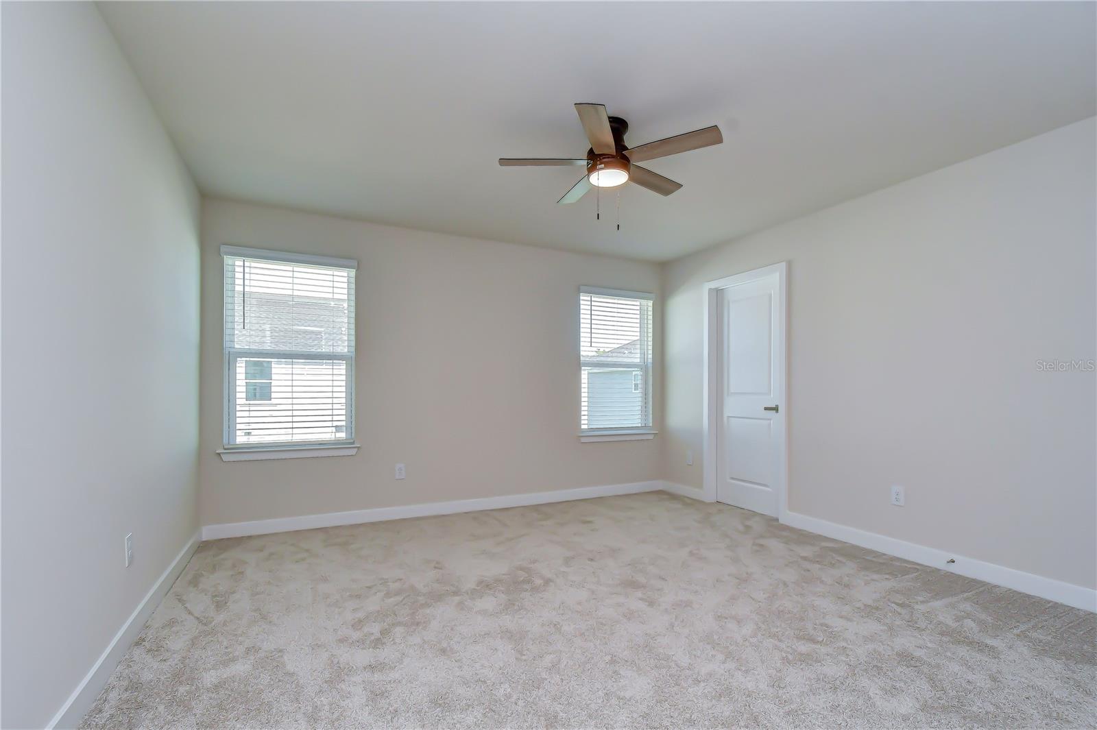 TIMBERGROVE TWNHMS - Residential Lease