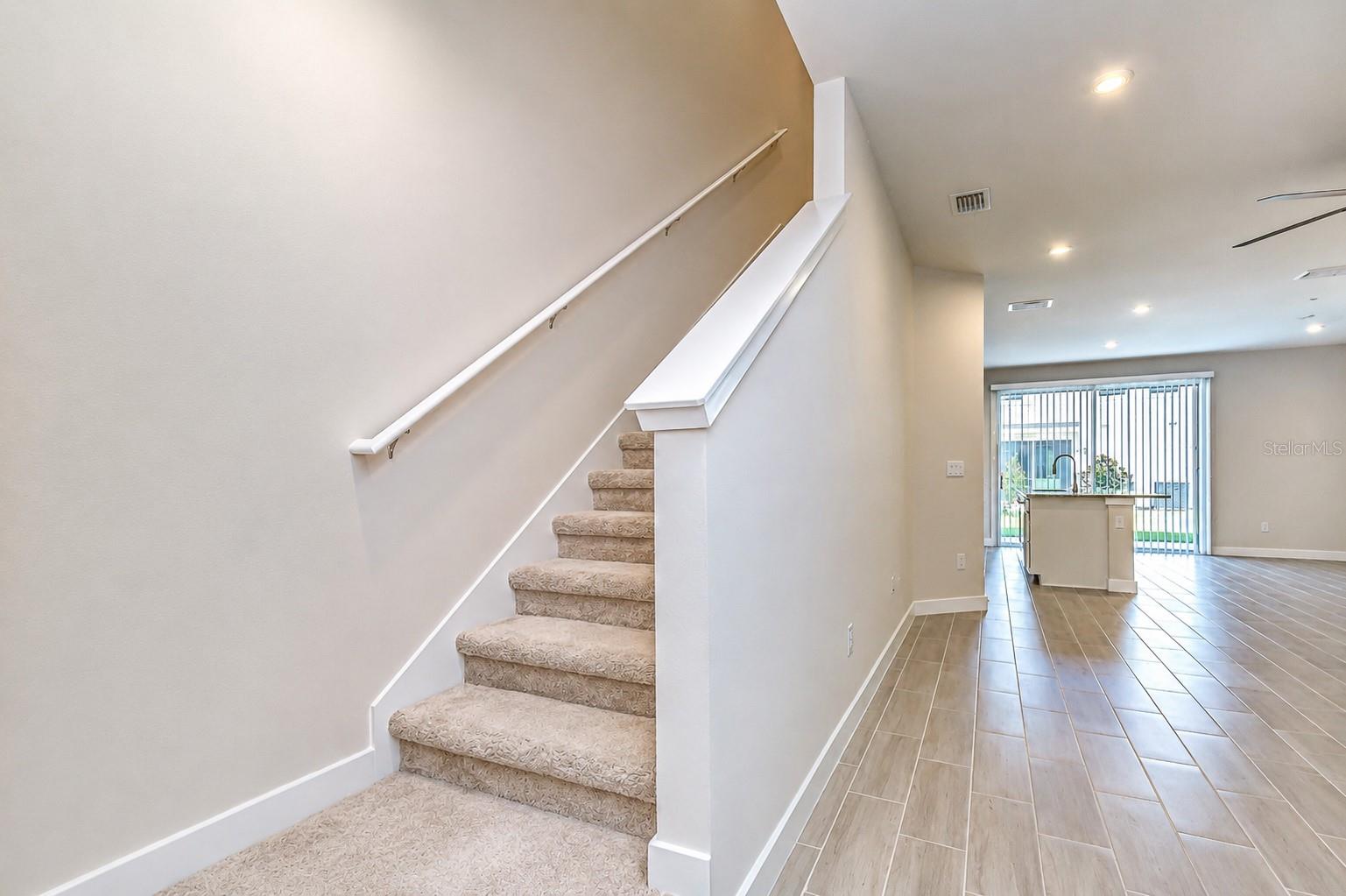 TIMBERGROVE TWNHMS - Residential Lease
