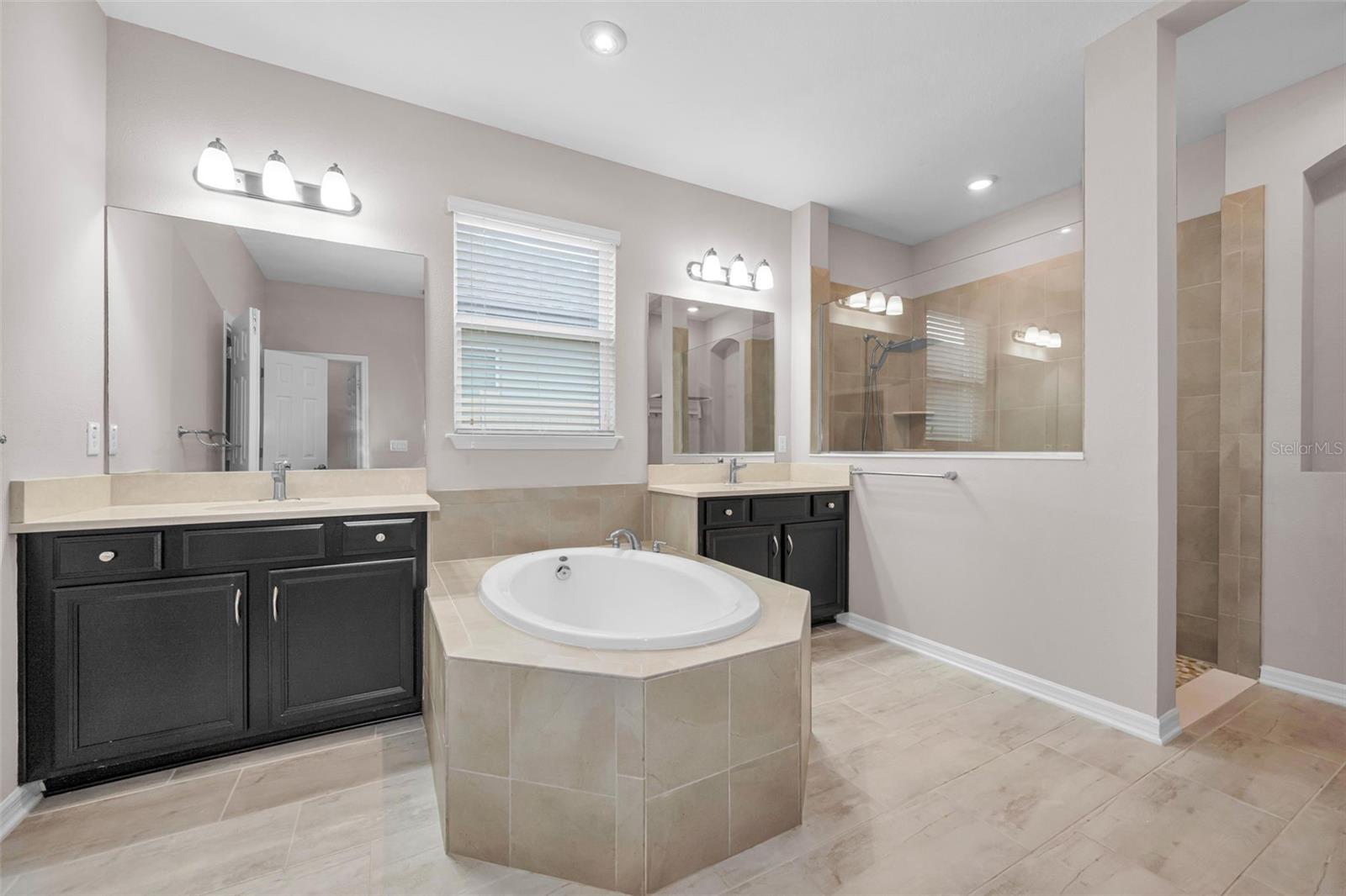 MARIPOSA PH 3A & 3B - Residential