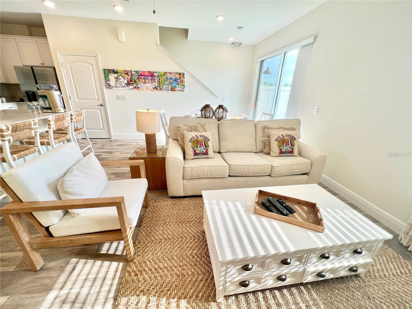 ROLLING OAKS PH 7 - Residential Lease
