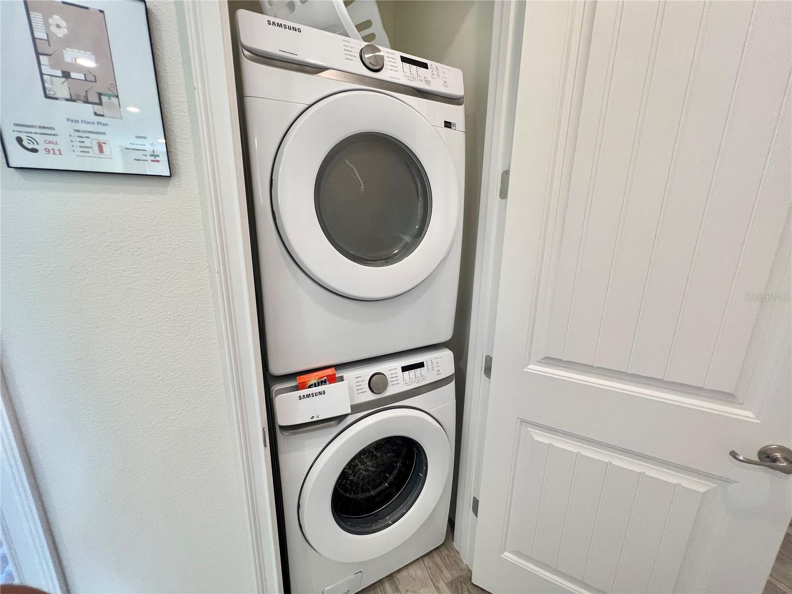 ROLLING OAKS PH 7 - Residential Lease