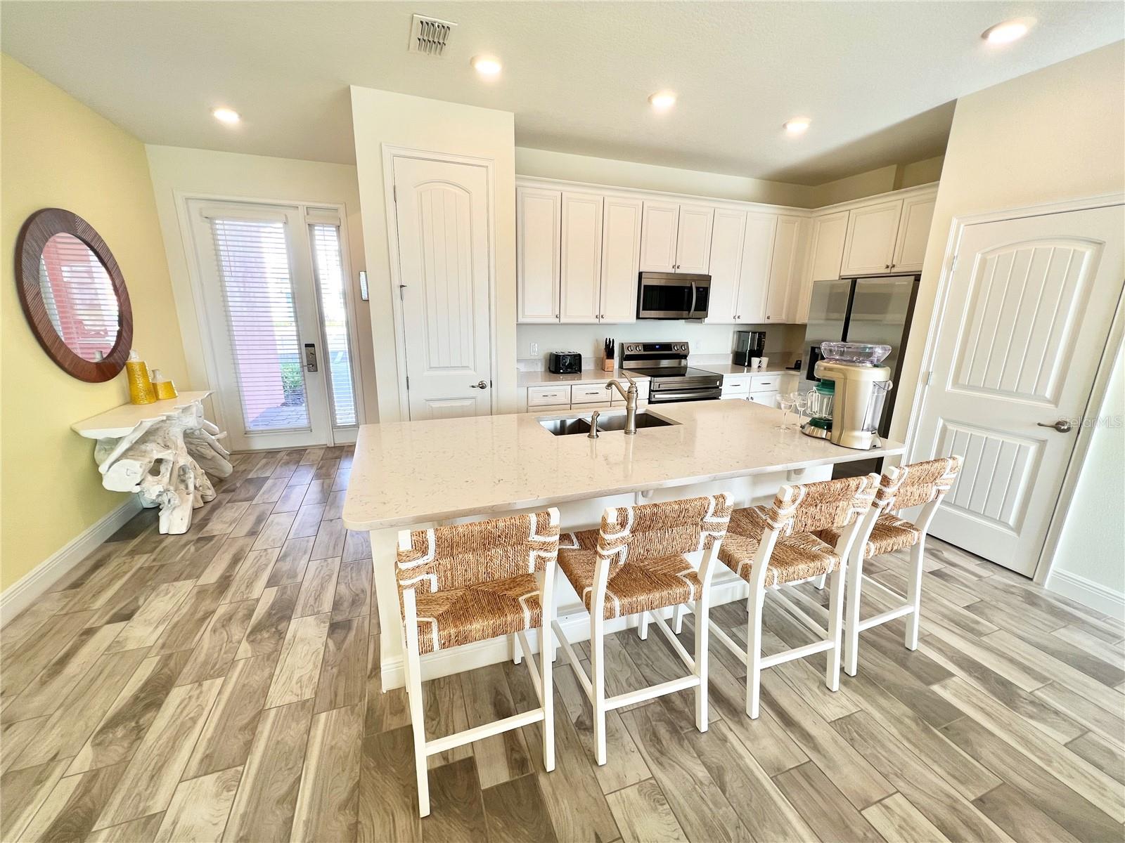 ROLLING OAKS PH 7 - Residential Lease