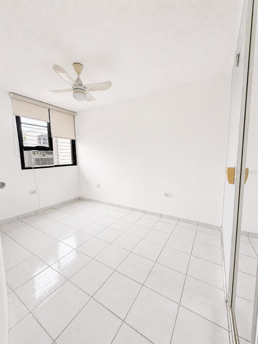 CONDOMINIO VIZCAYA - Residential