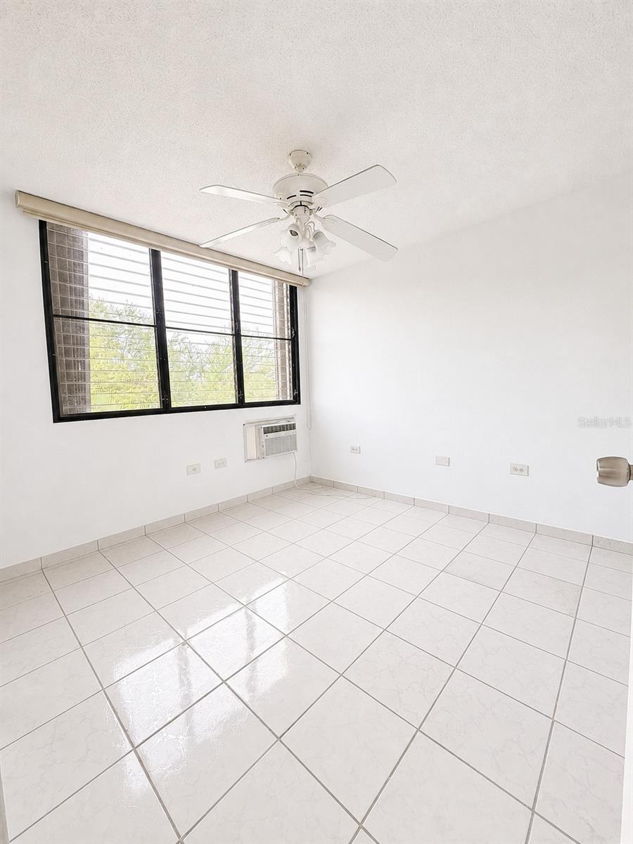 CONDOMINIO VIZCAYA - Residential