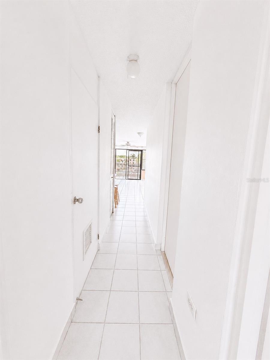 CONDOMINIO VIZCAYA - Residential