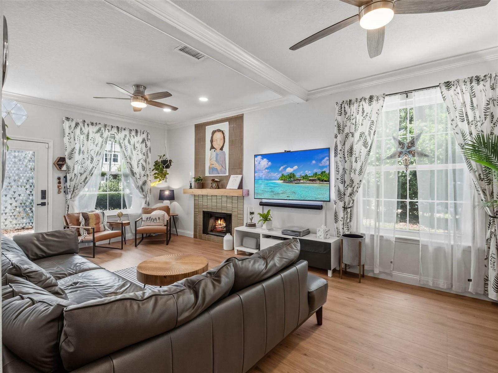 LAWSONA PARK - Residential