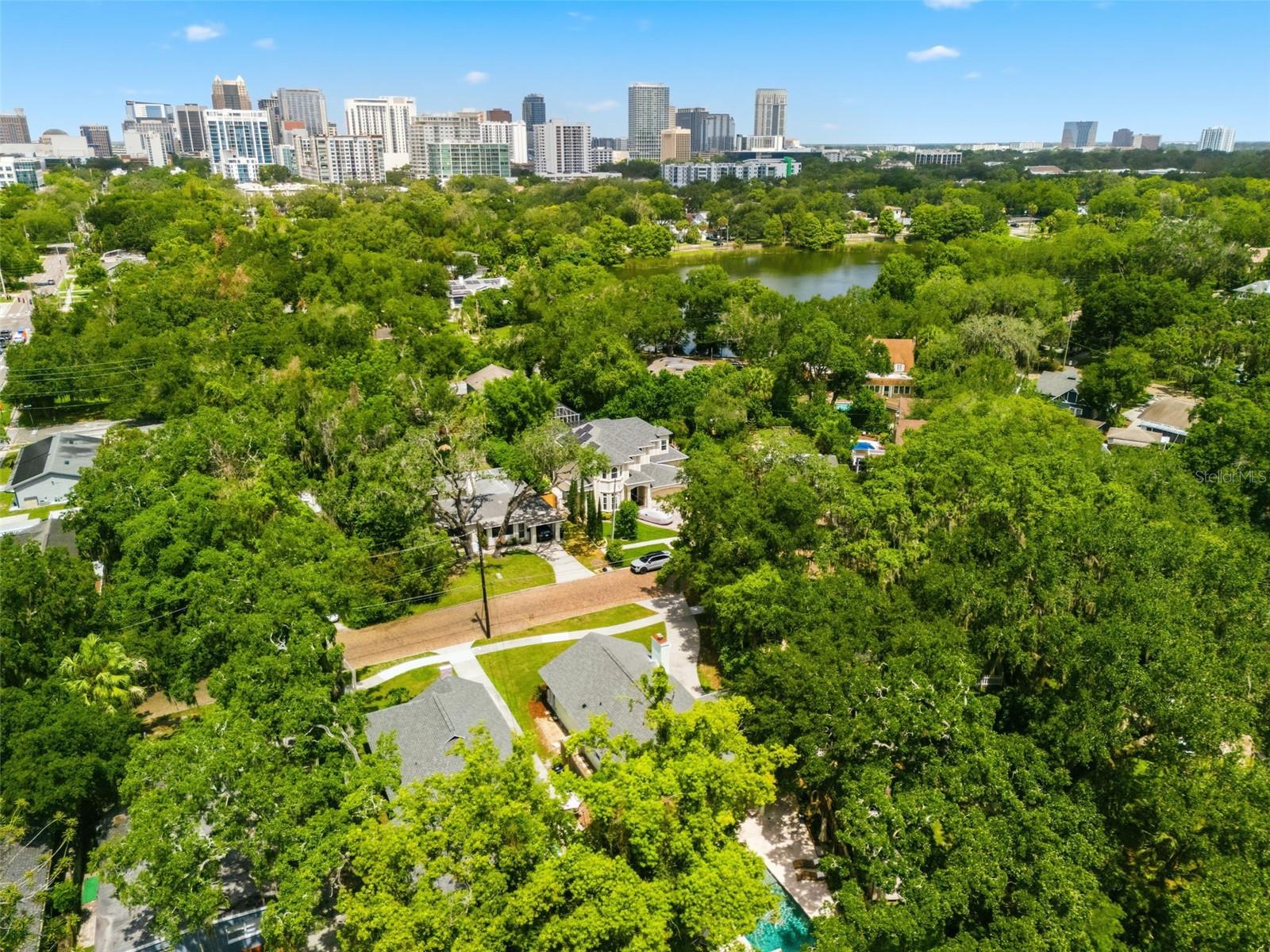 LAWSONA PARK - Residential