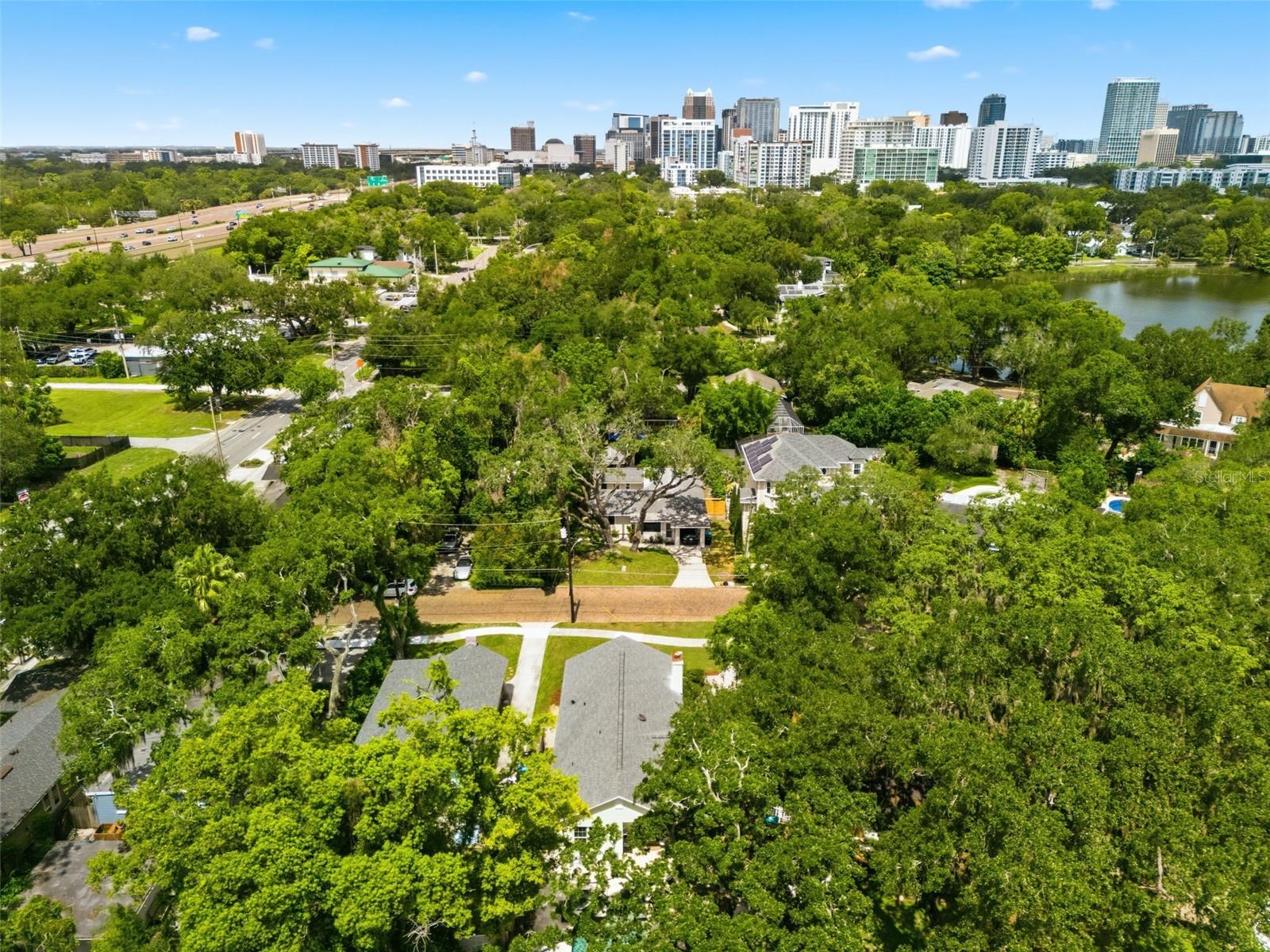 LAWSONA PARK - Residential