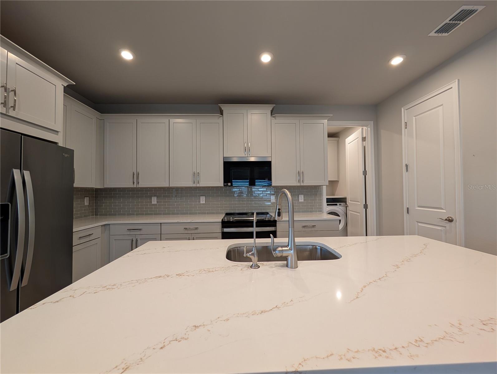 THE PRESERVE AT LA PALOMA - Residential Lease