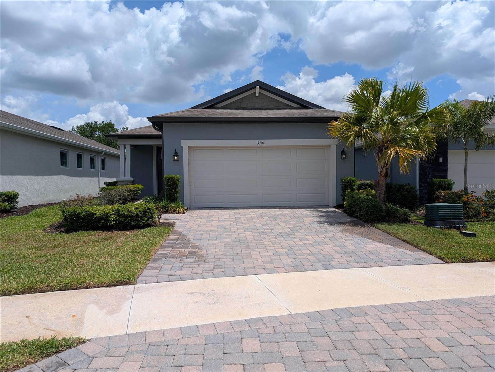 THE PRESERVE AT LA PALOMA - Residential Lease