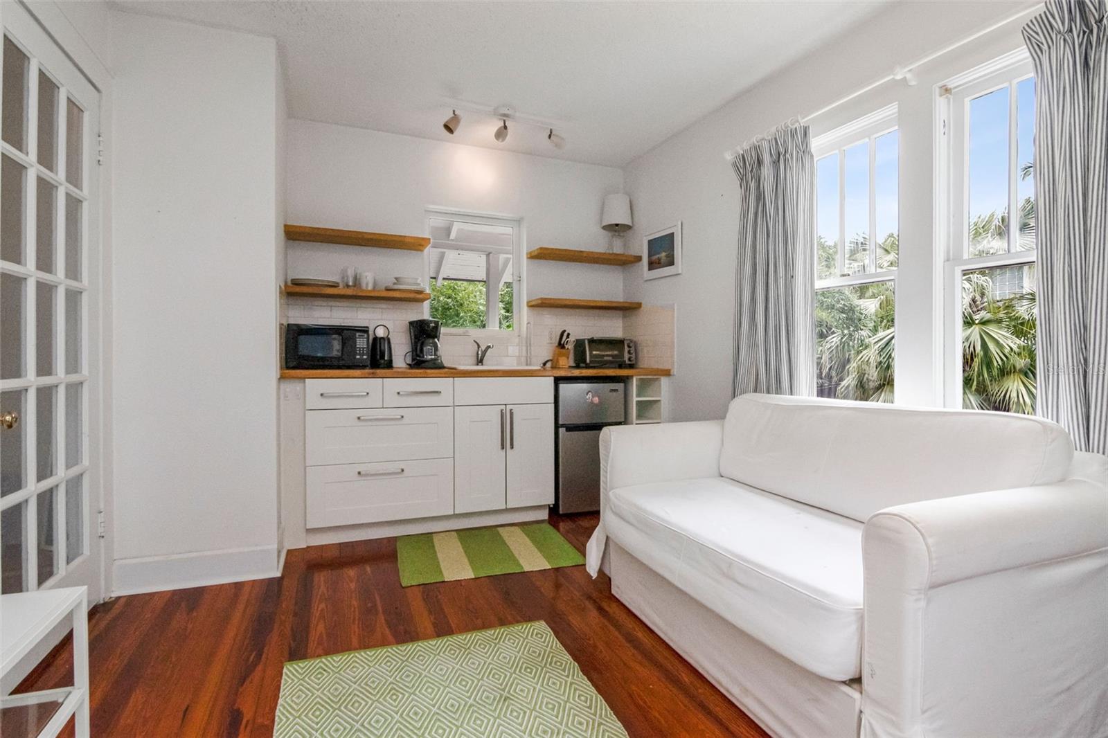 BAY SHORE REV - Residential Lease