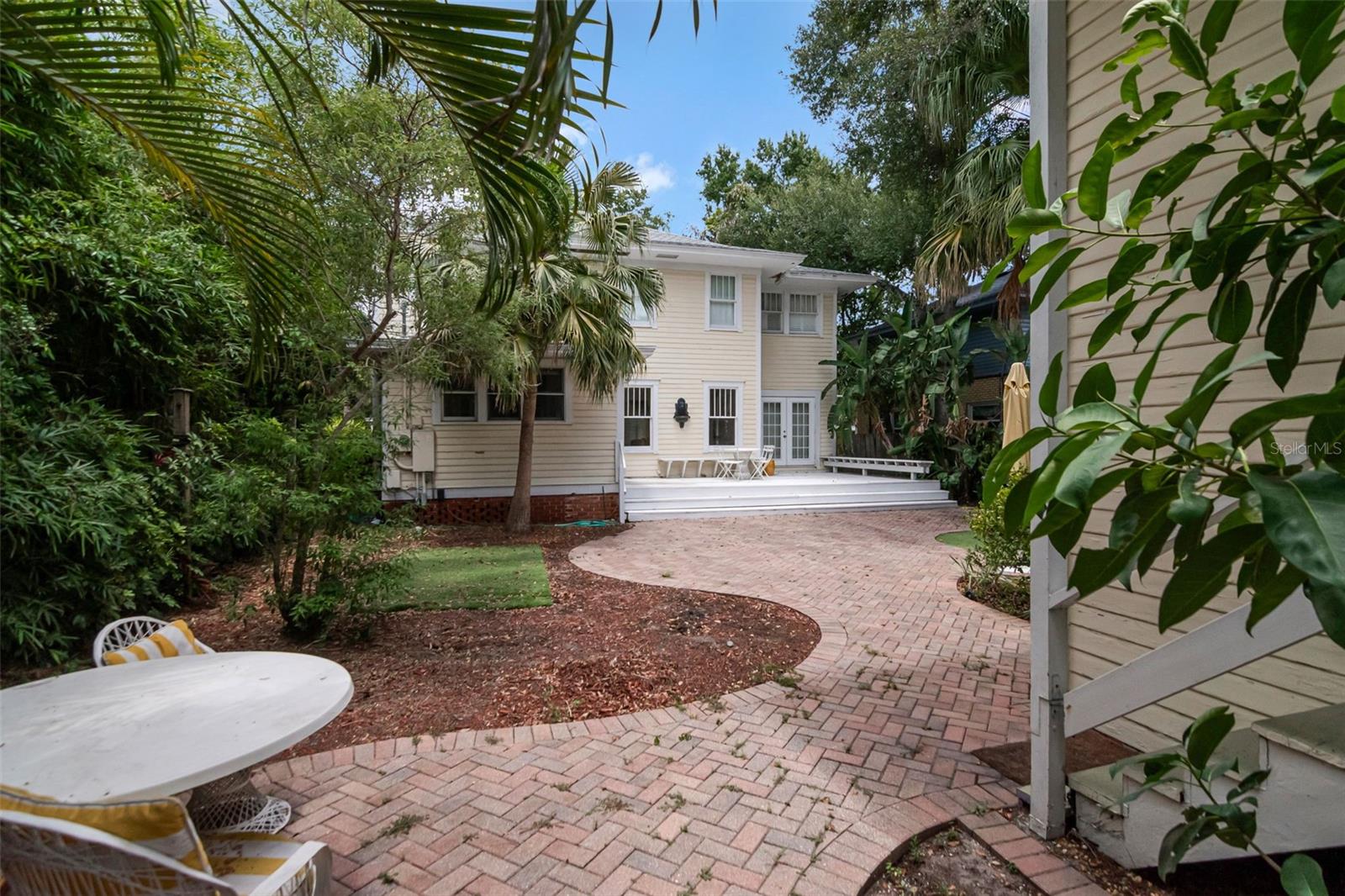 BAY SHORE REV - Residential Lease