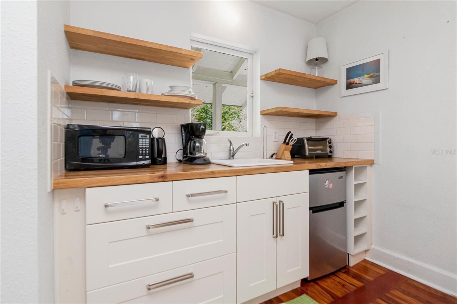 BAY SHORE REV - Residential Lease