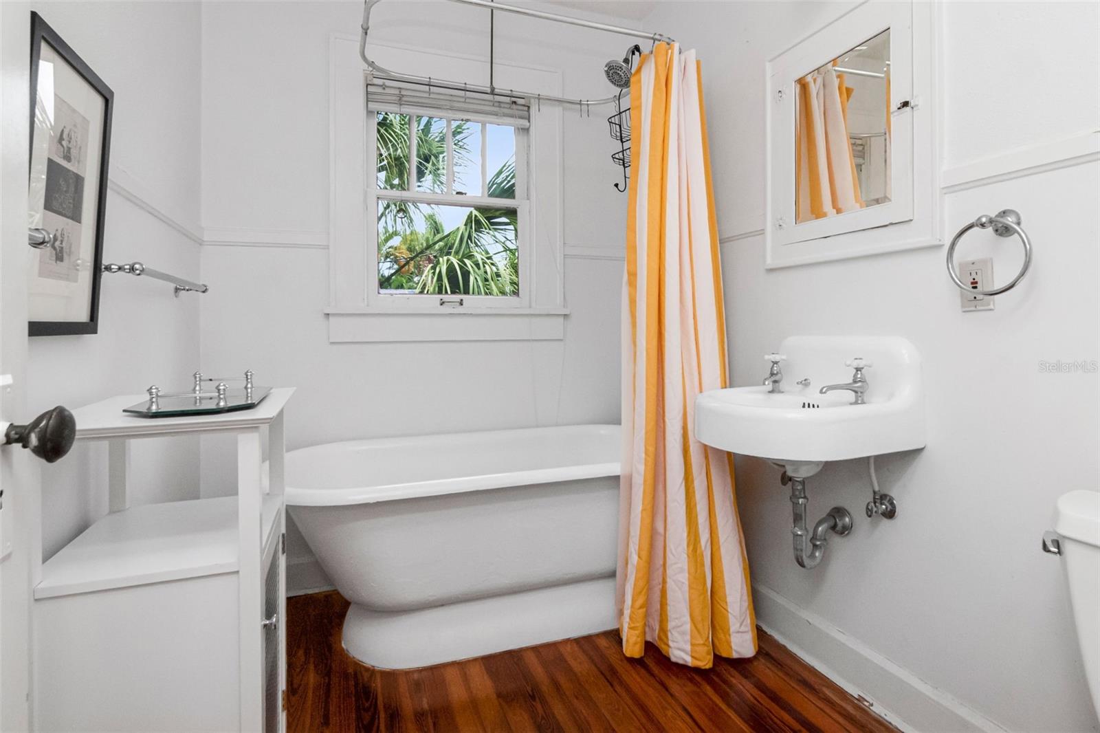 BAY SHORE REV - Residential Lease