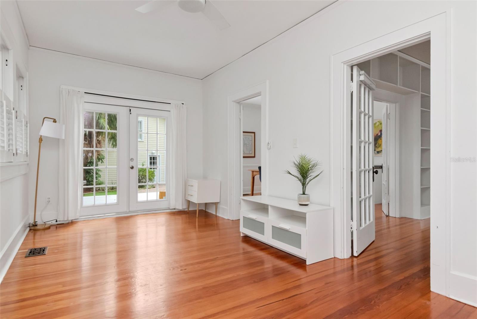 BAY SHORE REV - Residential Lease
