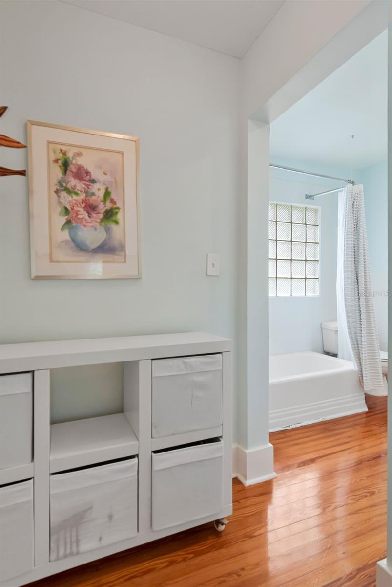 BAY SHORE REV - Residential Lease