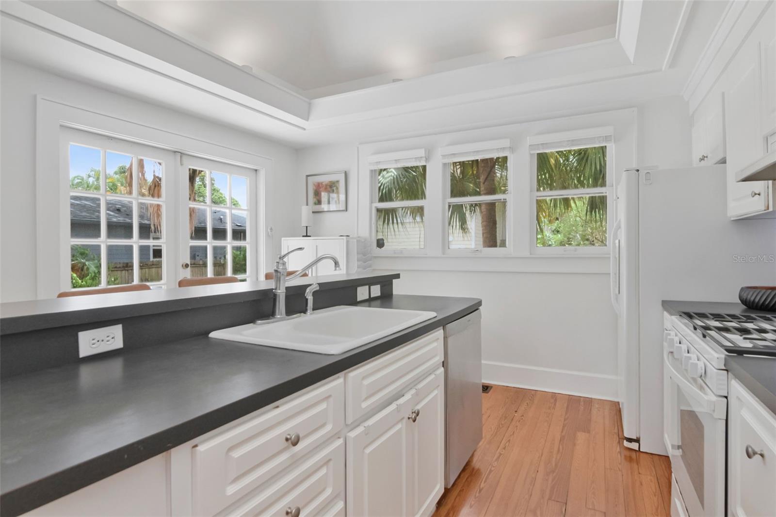 BAY SHORE REV - Residential Lease