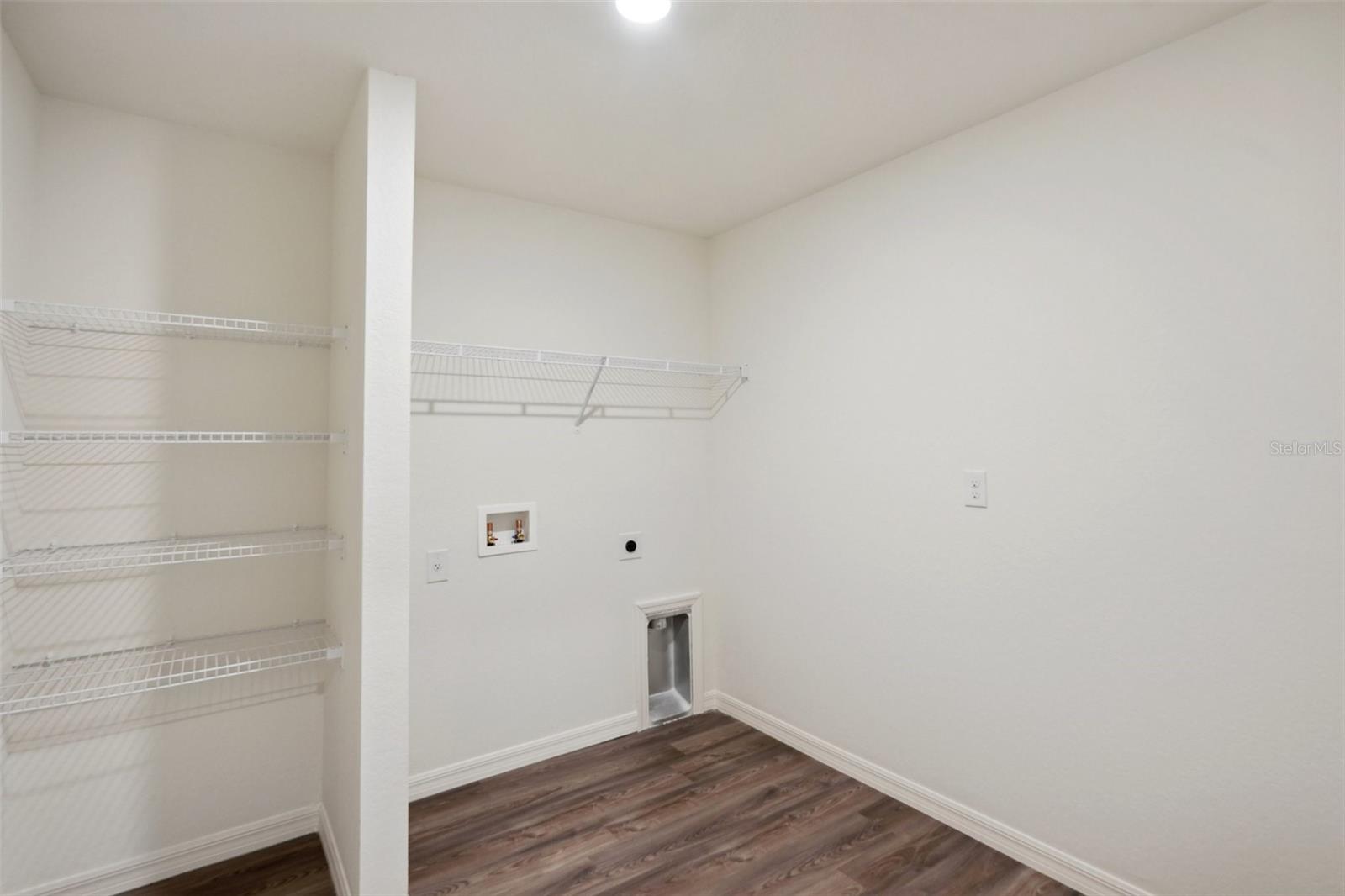 ROYAL HIGHLANDS UNIT 7 - Residential