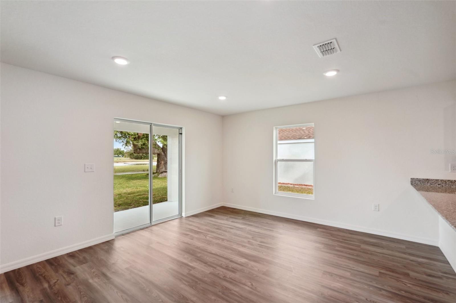 ROYAL HIGHLANDS UNIT 7 - Residential