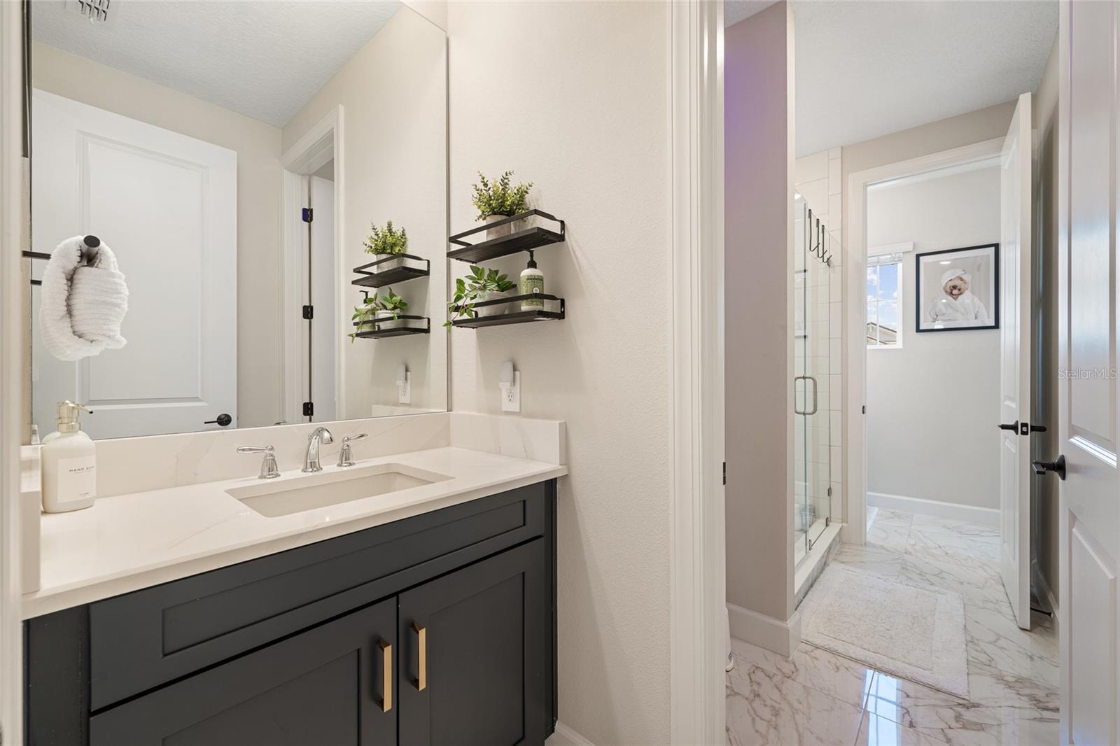 FIRE CREEK - Residential