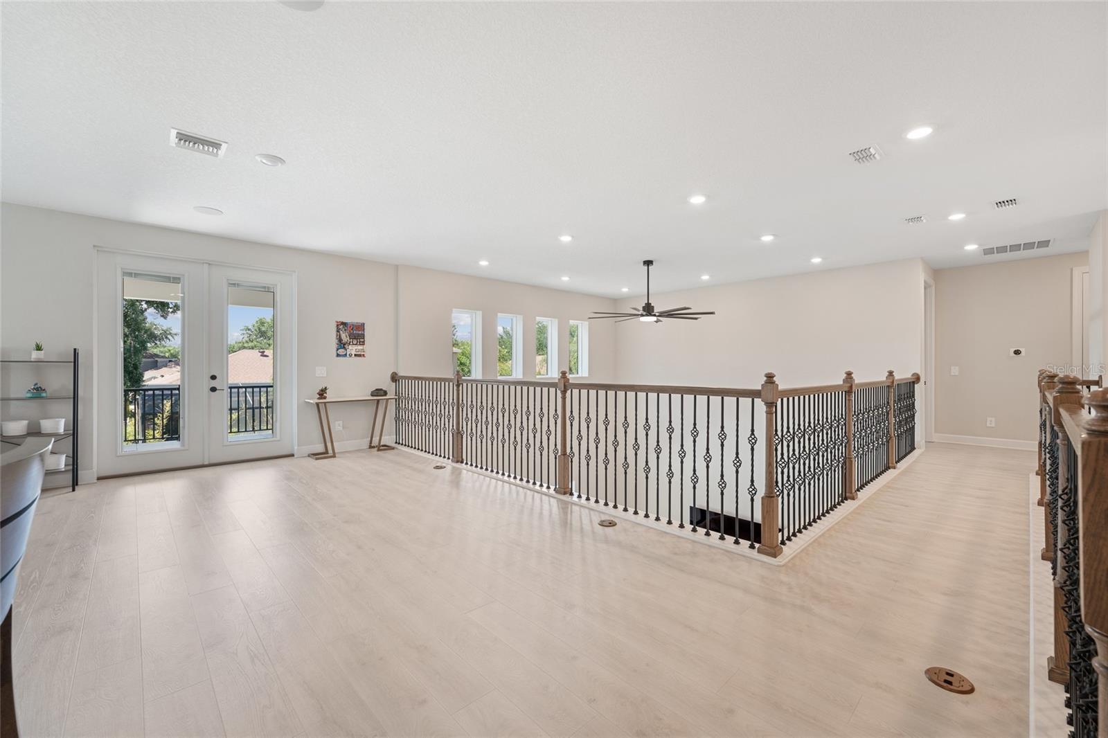 FIRE CREEK - Residential
