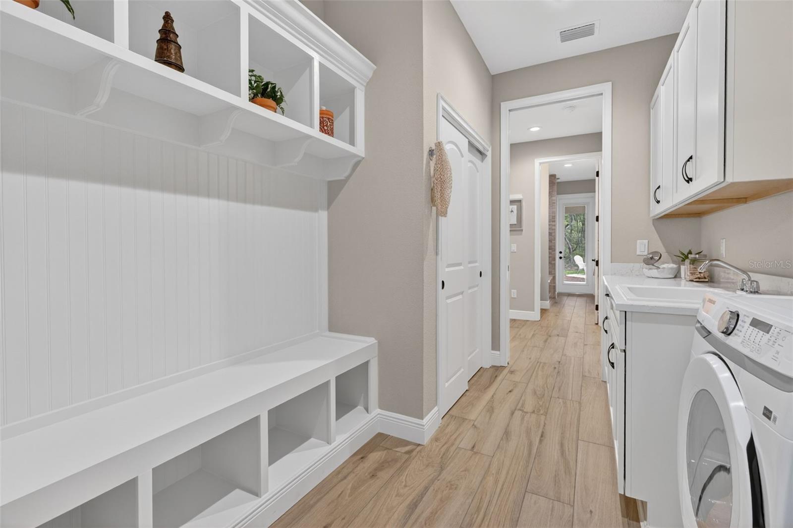 PINE RIDGE UNIT 03 - Residential