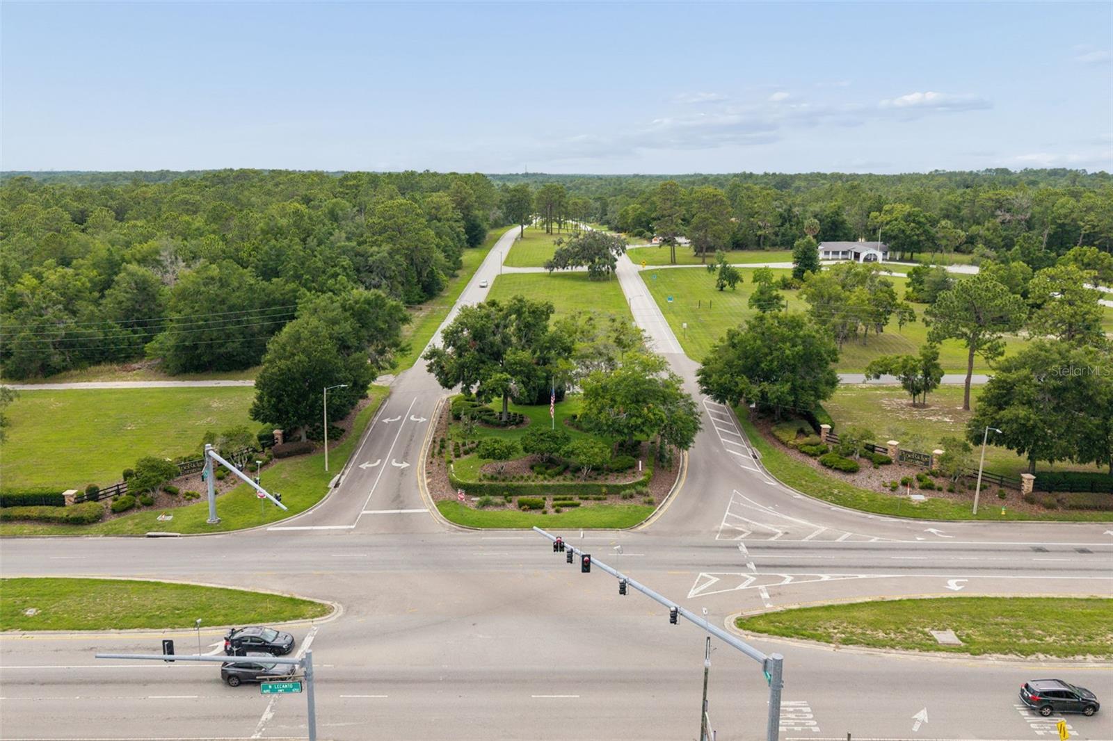 PINE RIDGE UNIT 03 - Residential