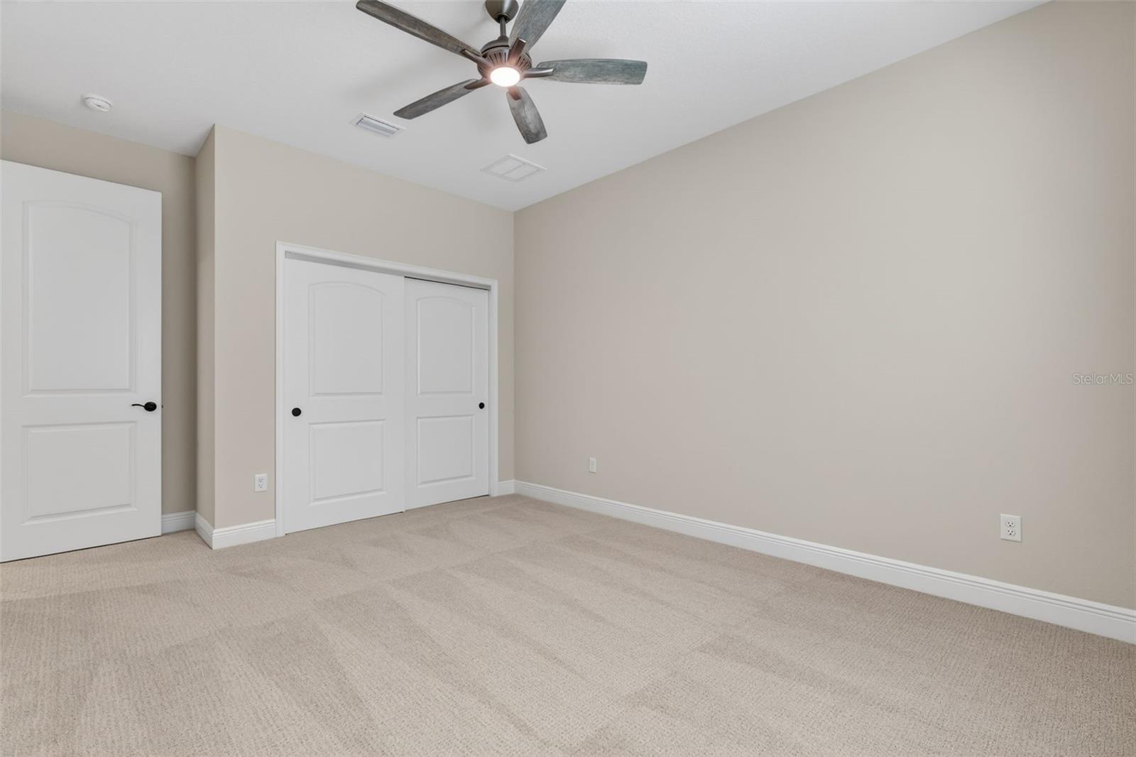 PINE RIDGE UNIT 03 - Residential