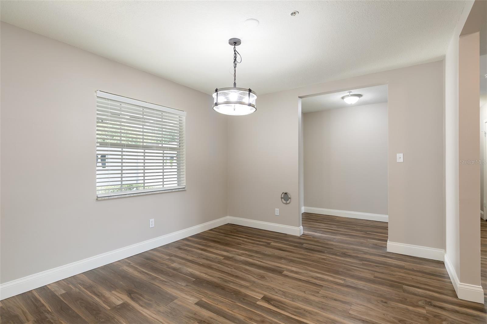 LA FLORESTA UNIT 2 - Residential