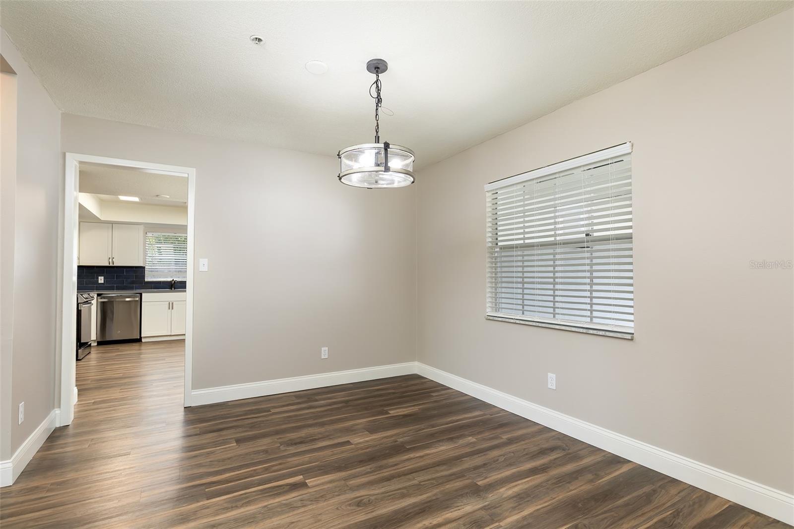 LA FLORESTA UNIT 2 - Residential