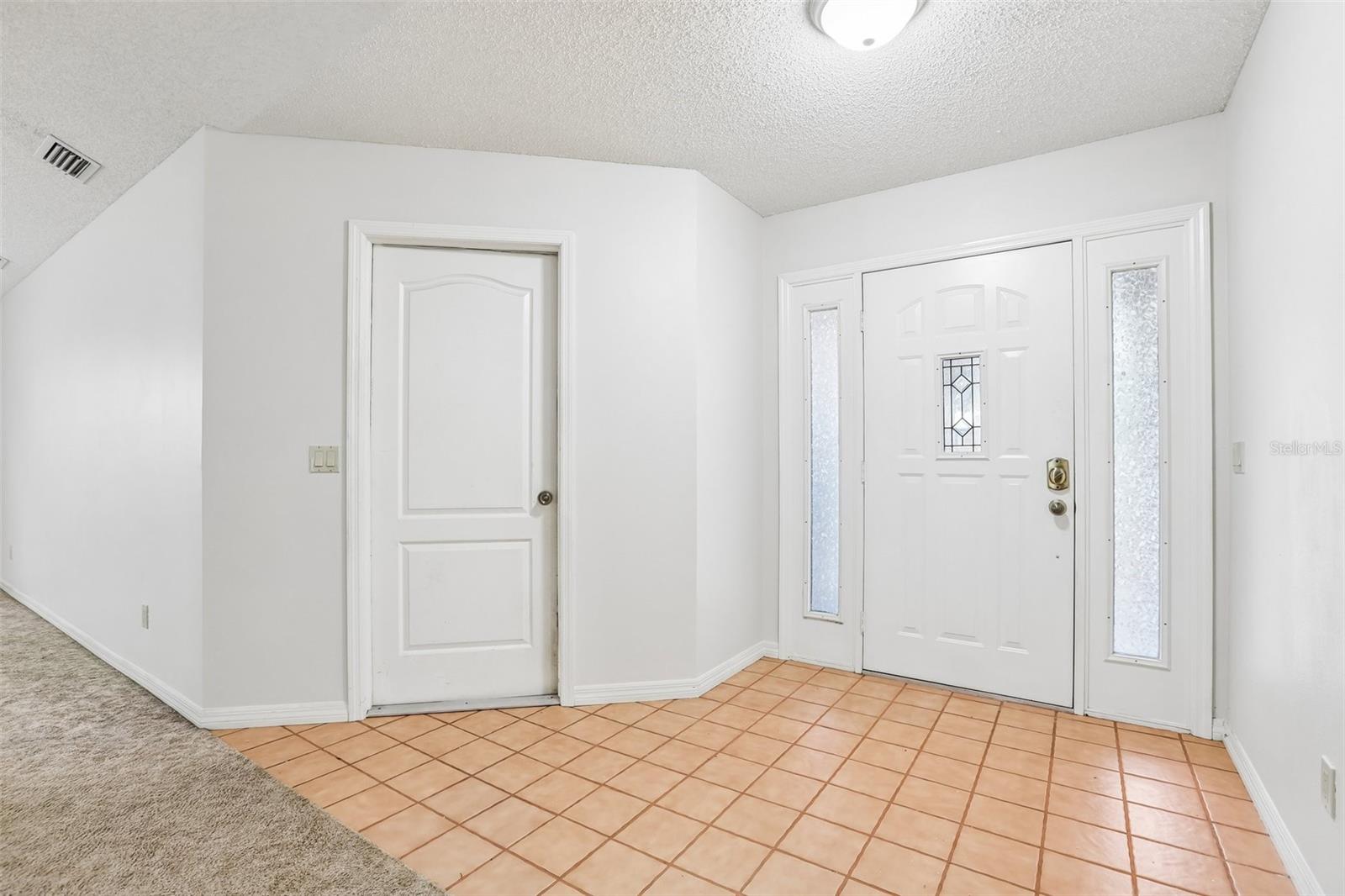 SILVER OAKS PH 01 - Residential