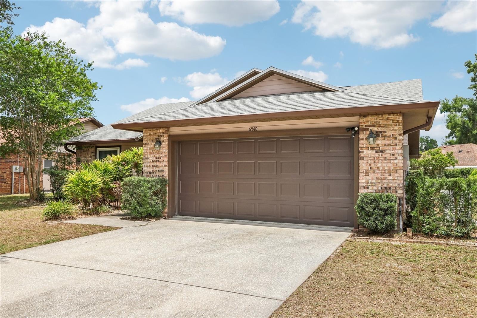 SILVER OAKS PH 01 - Residential