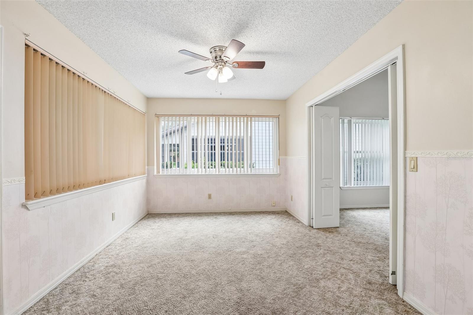 SILVER OAKS PH 01 - Residential
