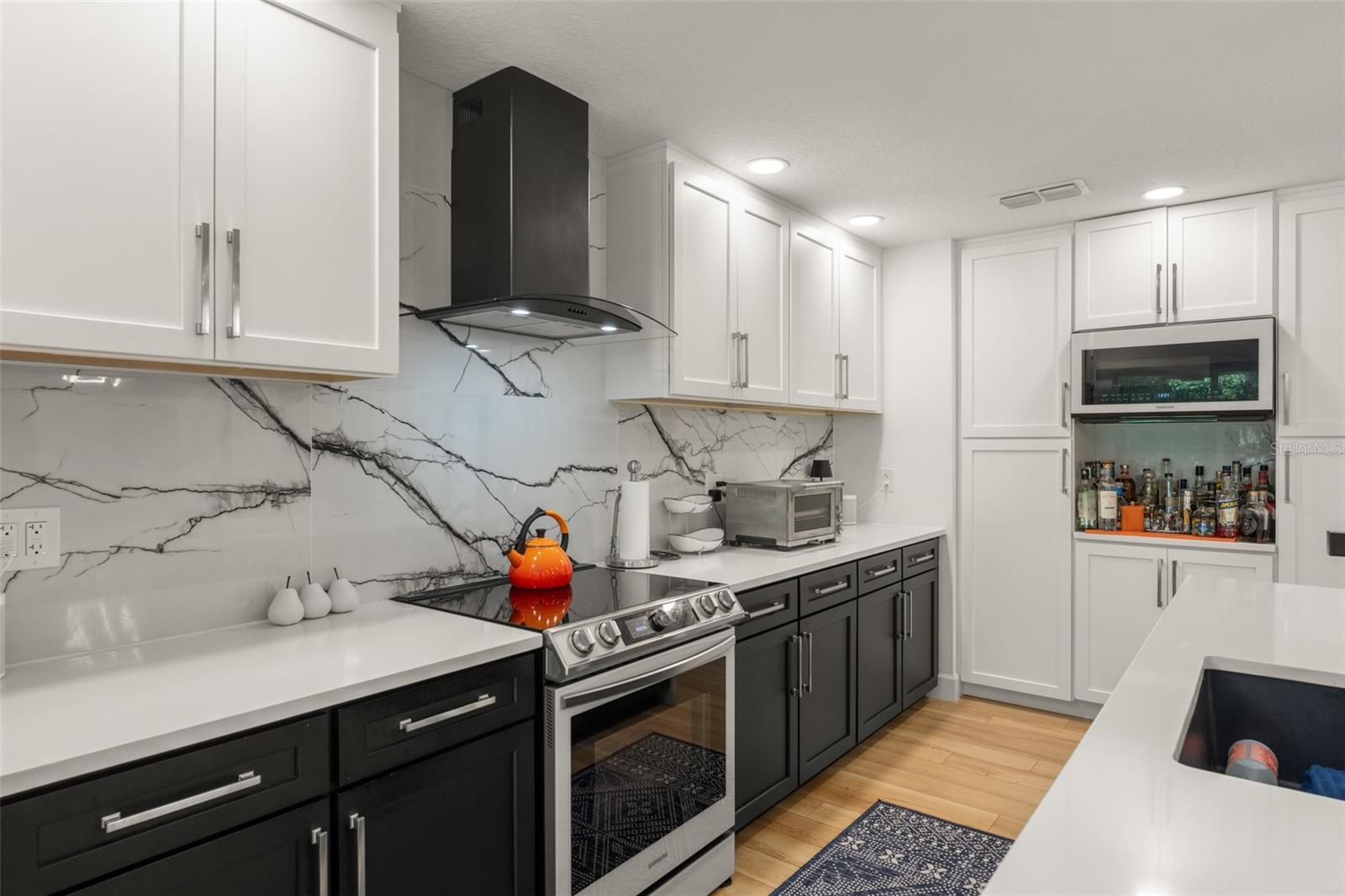 SWEETWATER OAKS SEC 02 - Residential