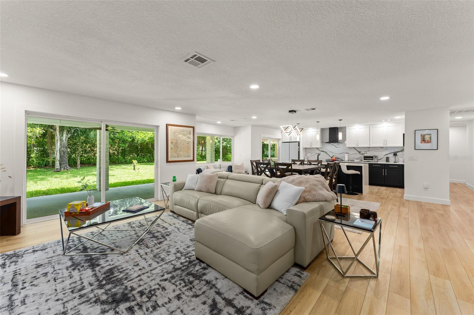 SWEETWATER OAKS SEC 02 - Residential