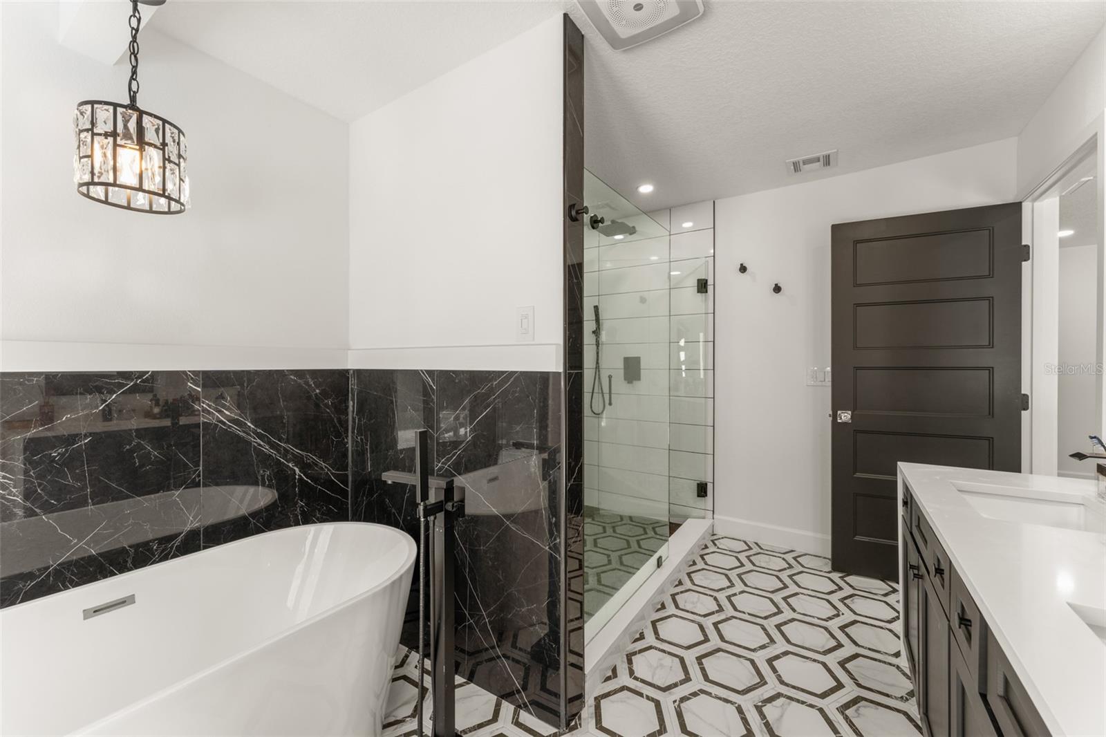 SWEETWATER OAKS SEC 02 - Residential