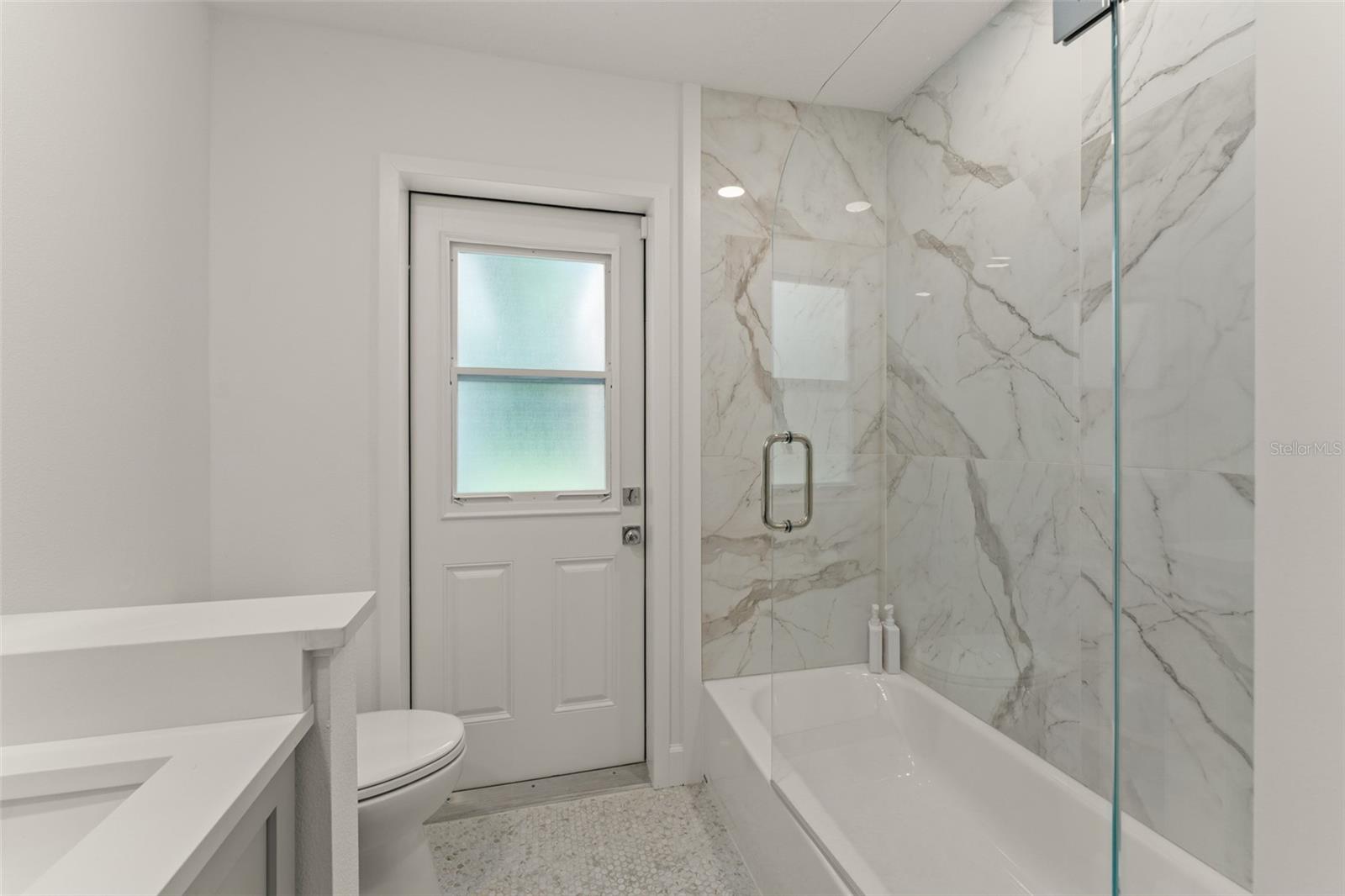 SWEETWATER OAKS SEC 02 - Residential
