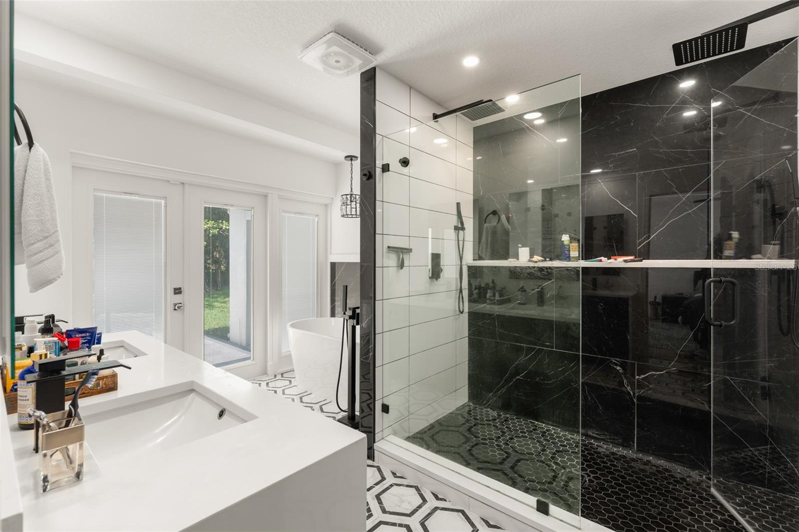 SWEETWATER OAKS SEC 02 - Residential