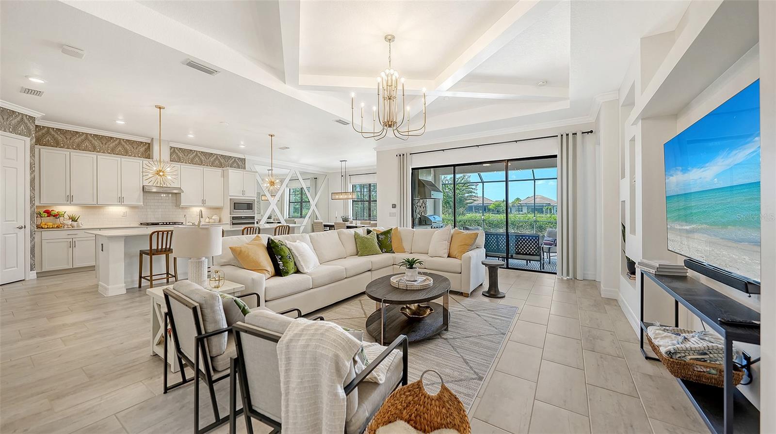 COUNTRY CLUB EAST AT LAKEWD RNCH YY1-4 - Residential