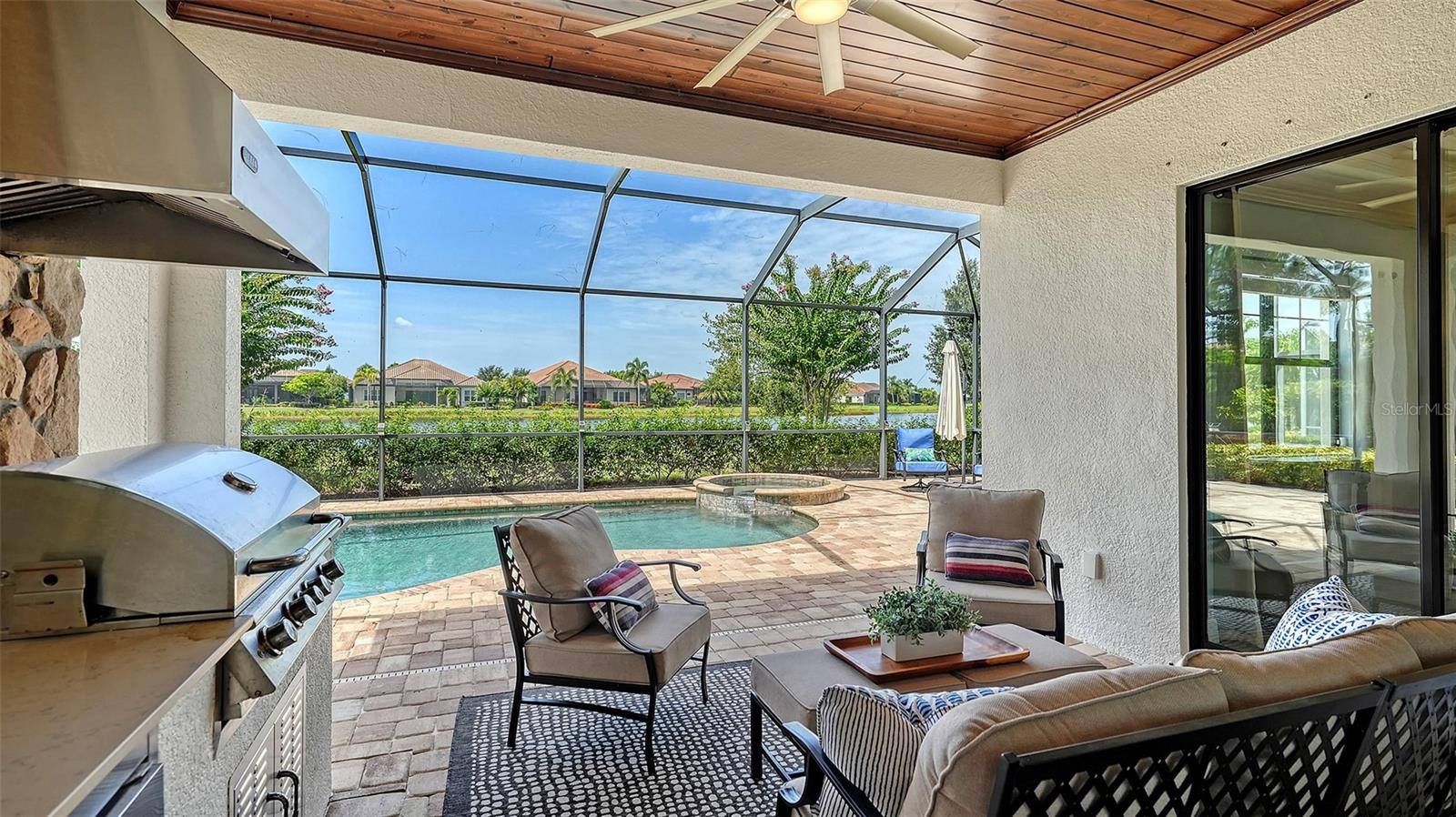 COUNTRY CLUB EAST AT LAKEWD RNCH YY1-4 - Residential