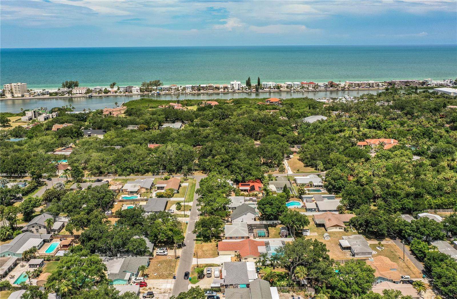 BAYVIEW ESTATES OF INDIAN ROCKS - Residential