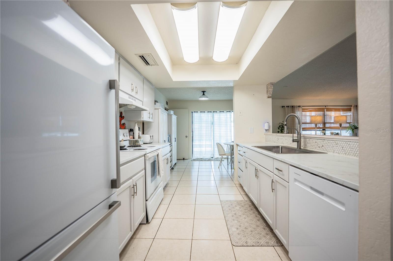 BAYVIEW ESTATES OF INDIAN ROCKS - Residential